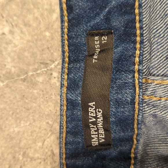 Simply Vera Jeans - Picture 3 of 5